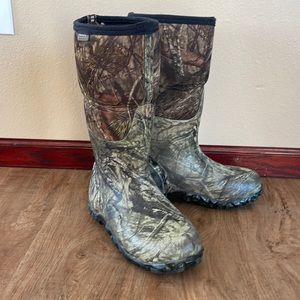 BOGS cold weather boot